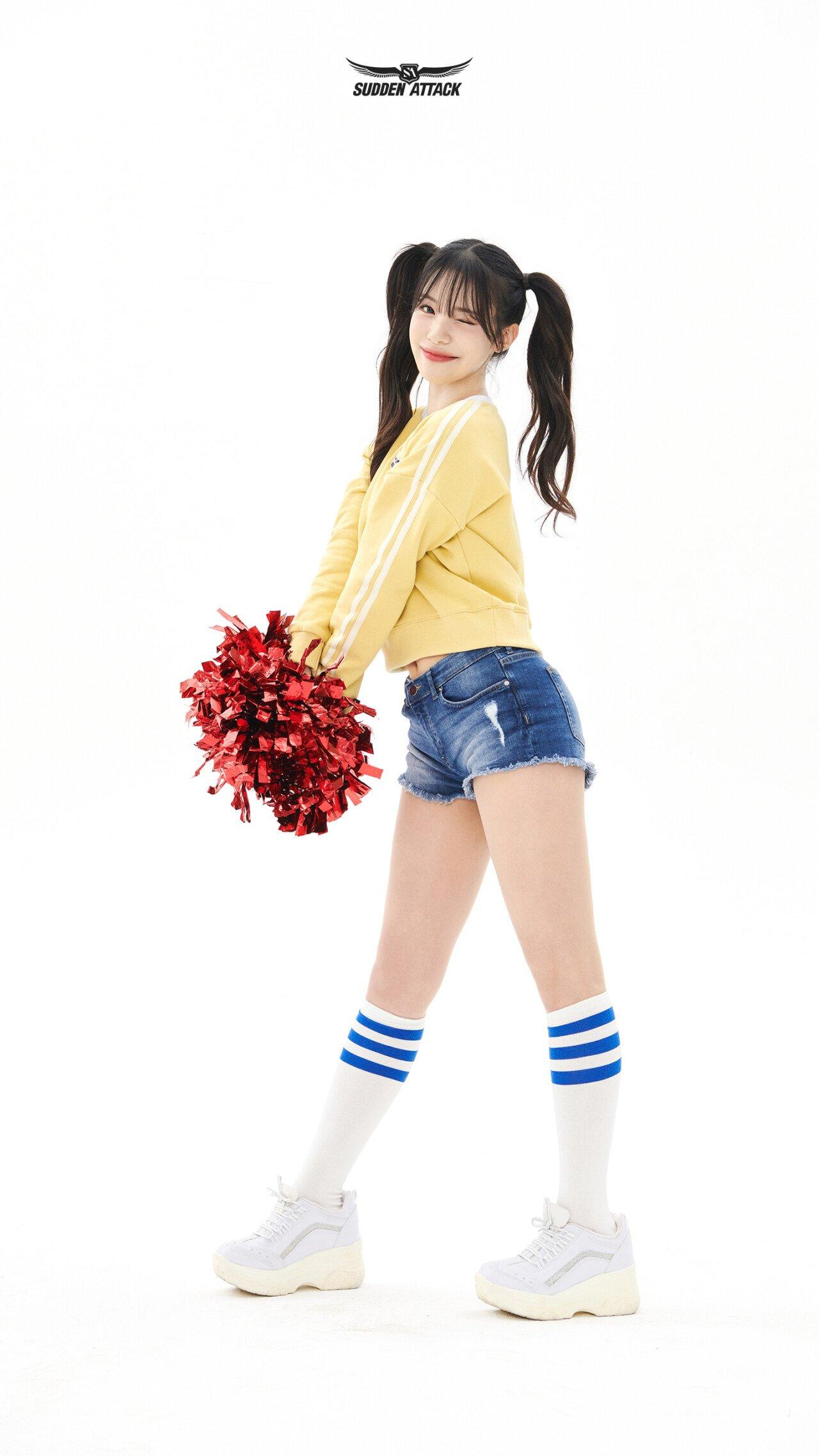 Lee Da-hye, Cho Yeon-joo, cheerleader, Sudden Attack pictorial