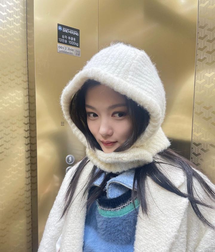 Kim Yoojung's Instagram update