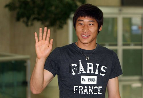 Lee Kangin wasn't the first Korean player on PSG