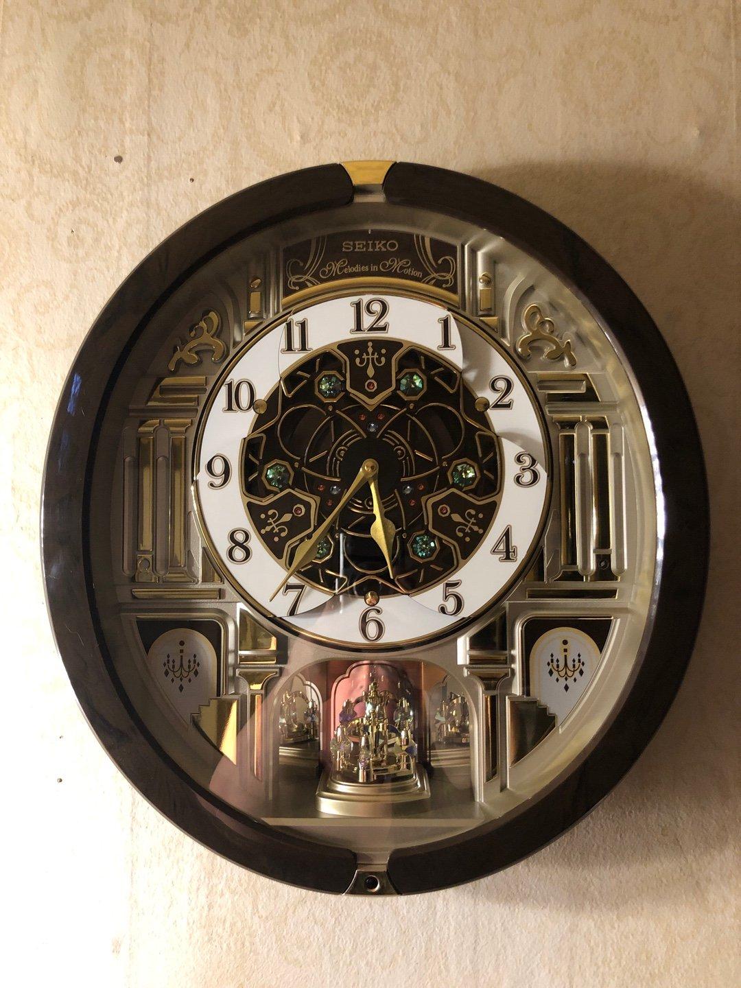 (SOUND)a 30,000-won Seiko wall clock