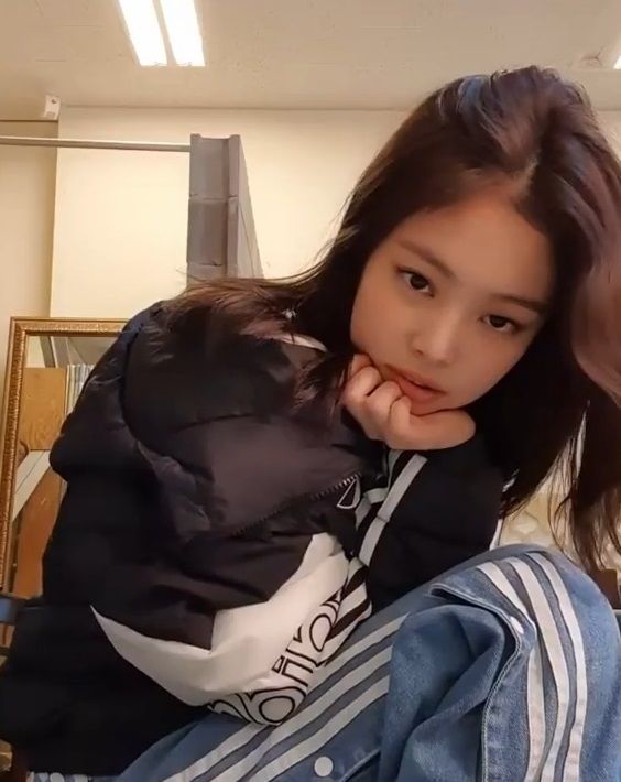 BLACKPINK__Jennie