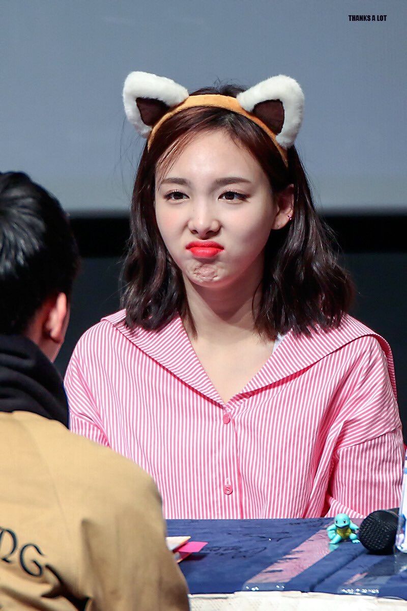 TWICE NAYEON