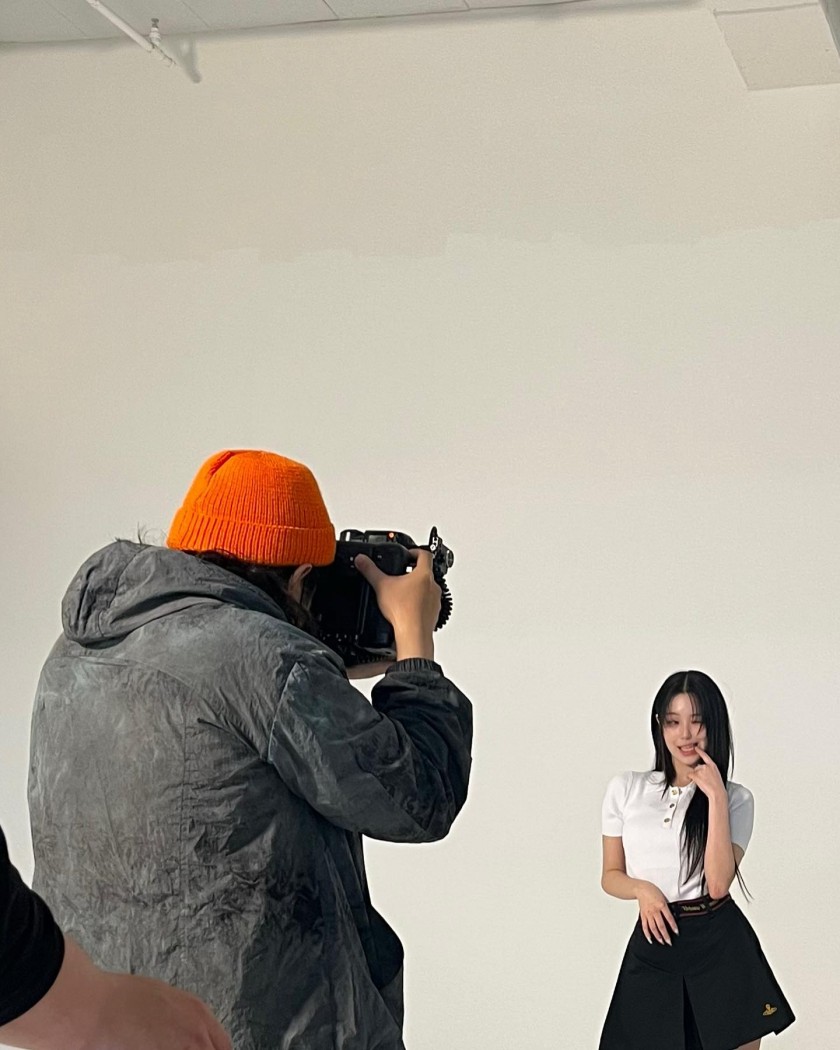 fromis_9 photo shoot B-cut fromis_9 Baek Jiheon