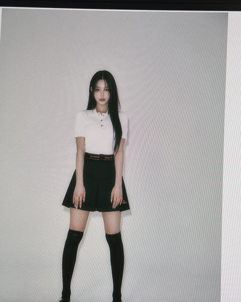 fromis_9 photo shoot B-cut fromis_9 Baek Jiheon