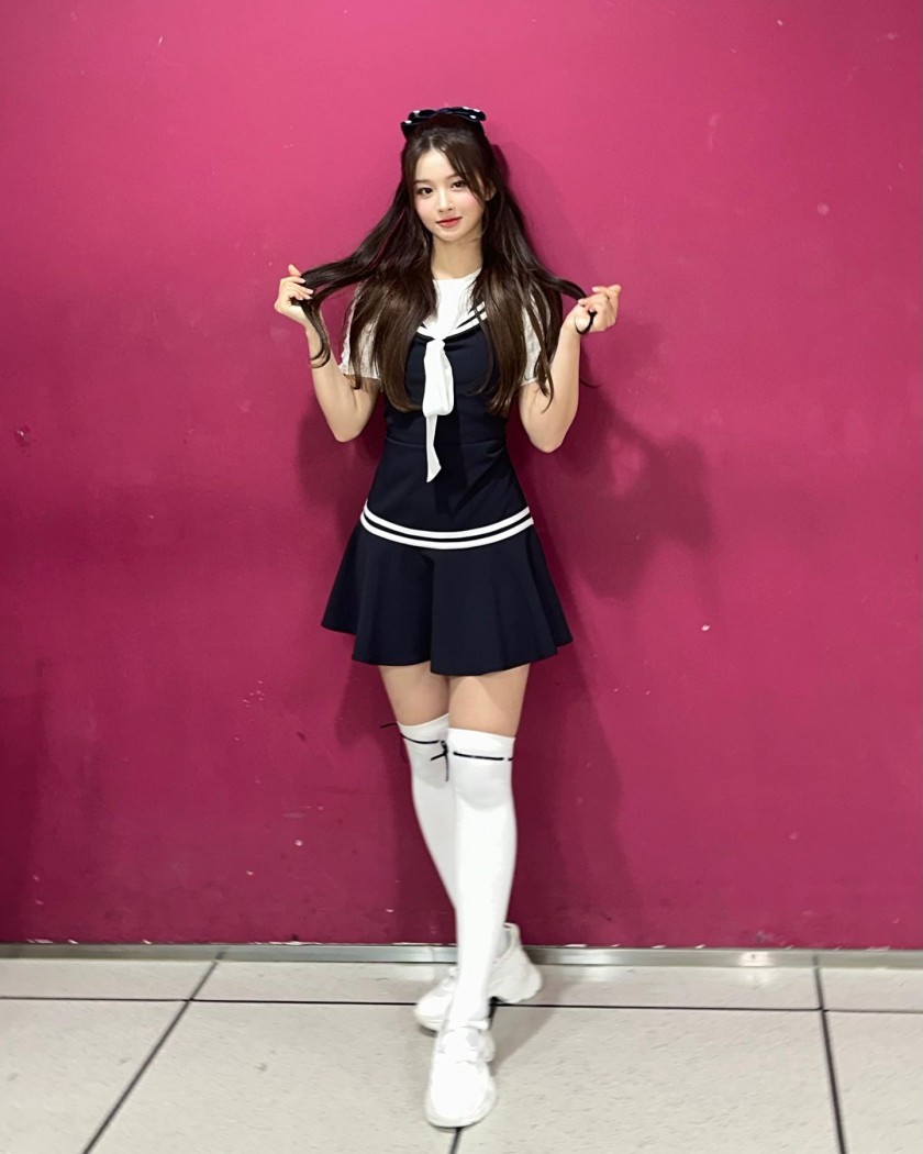 N.Mix stage outfits vs plain clothes N.Mix Seolyoon