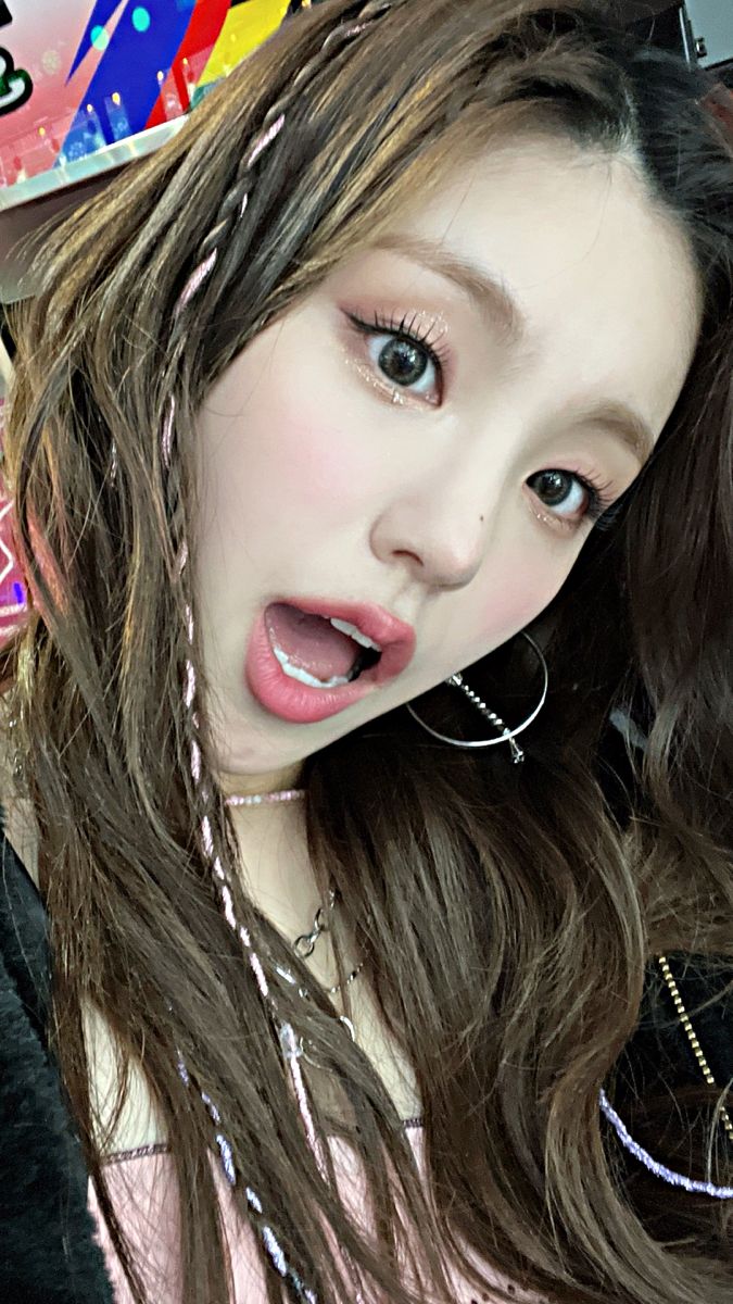 ITZY's Hwang Yeji