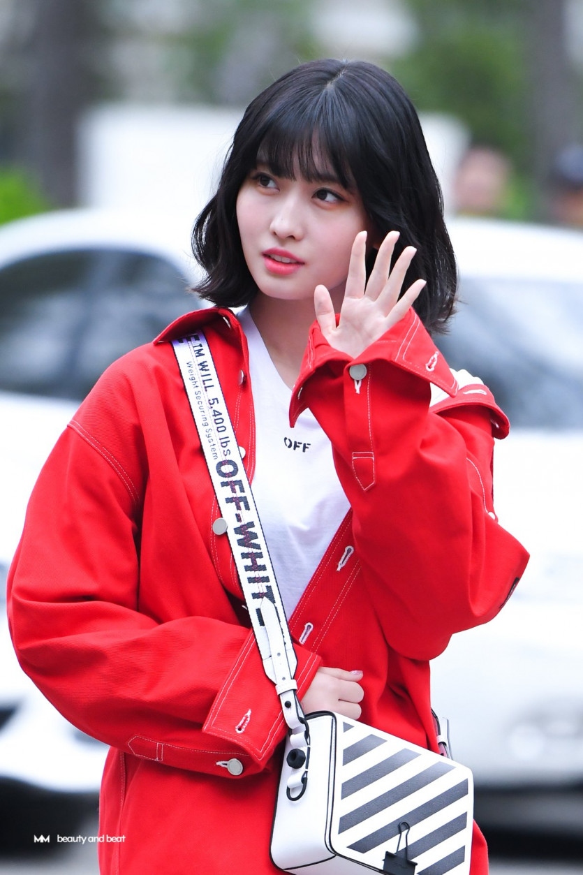 TWICE MOMO