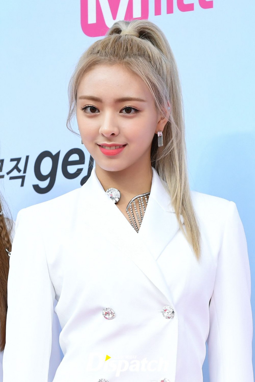 ITZY YUNA