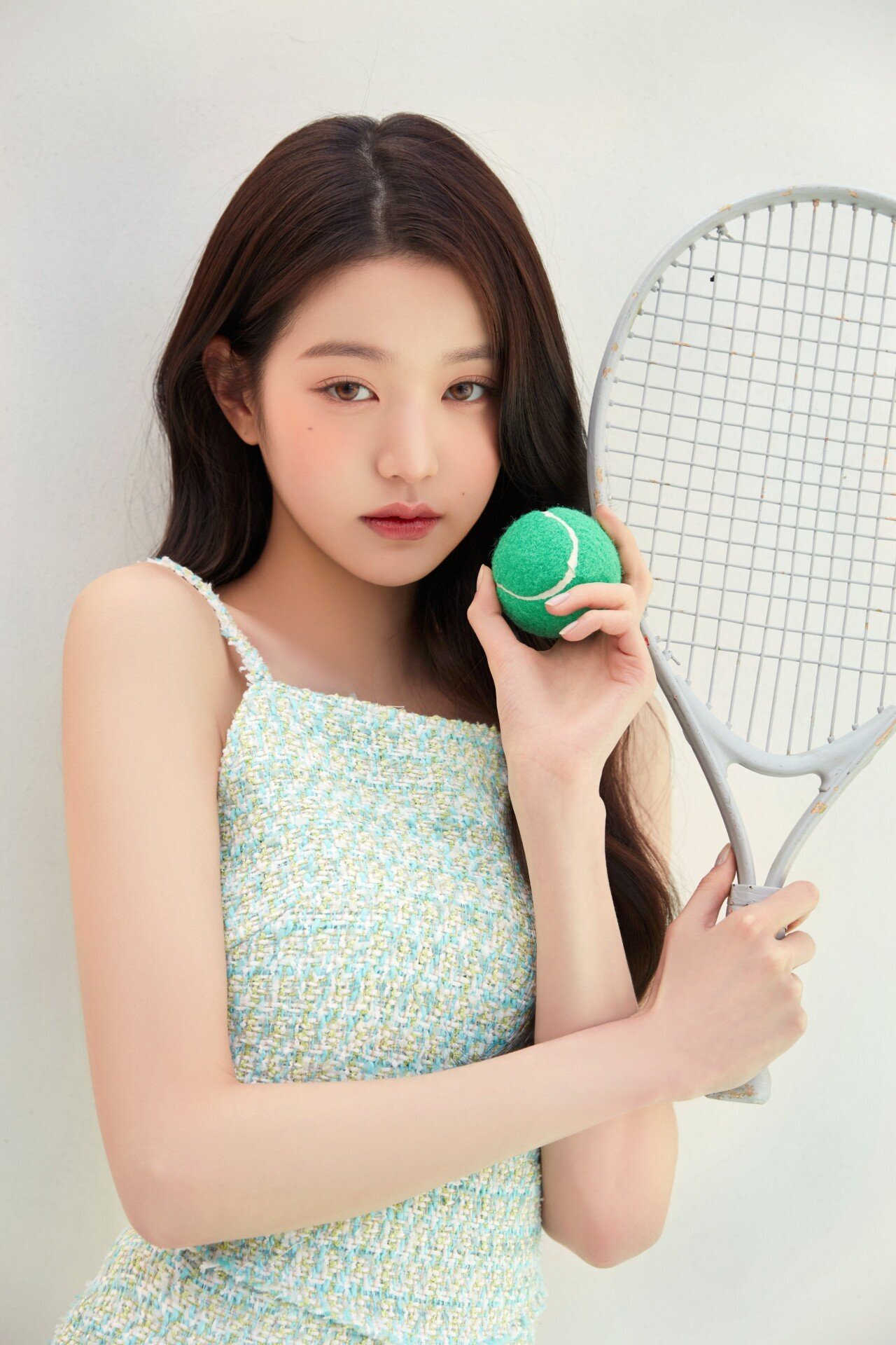 Jang Wonyoung's lens pictorial