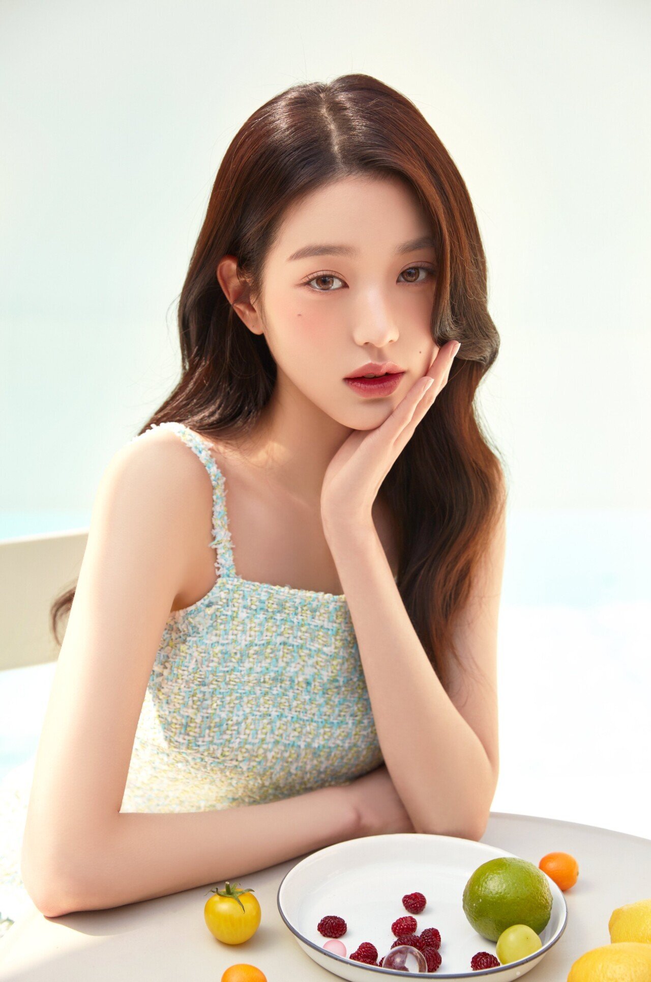 Jang Wonyoung's lens pictorial