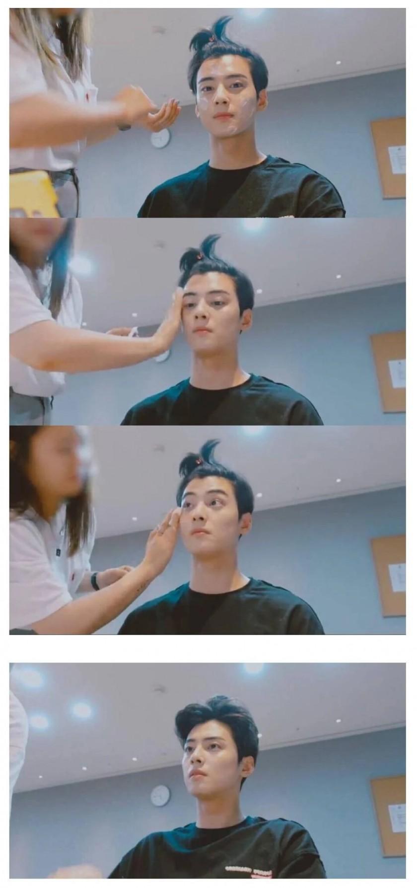 Cha Eun-Woo's shocking side with his makeup removed.jpg