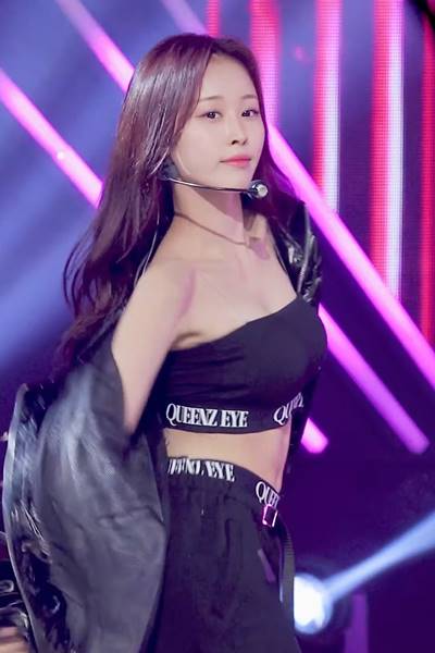 Black Tube Top Queen's Eye Narin