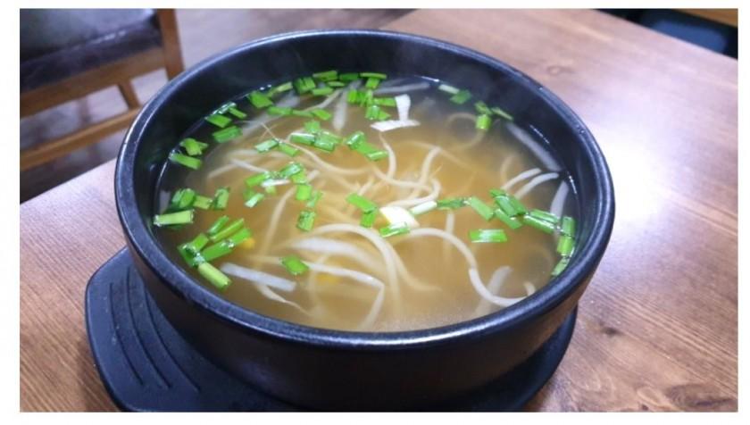 9,000 won tonkatsu rice bowl