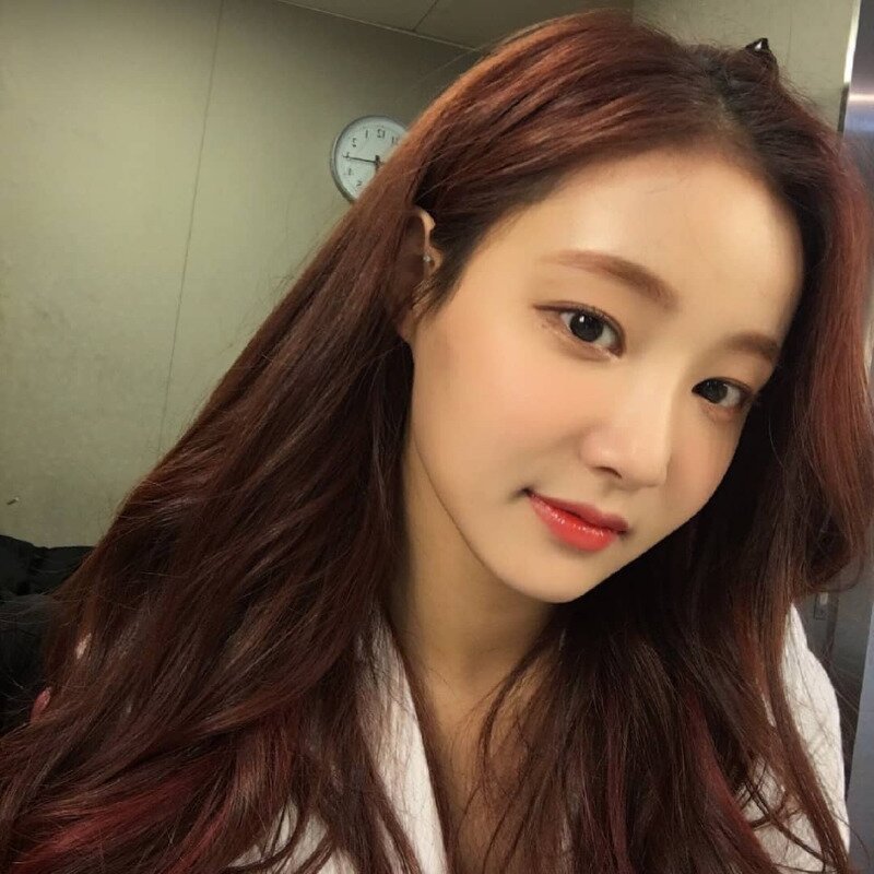 Yeonwoo's selfie