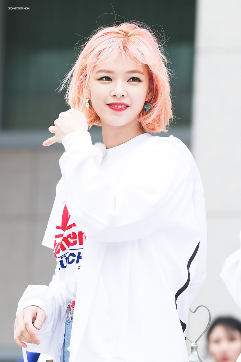 TWICE JEONGYEON