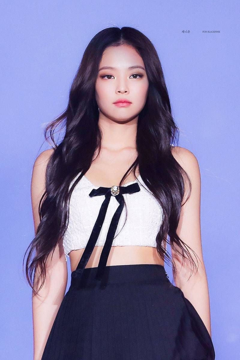 BLACKPINK JENNIE