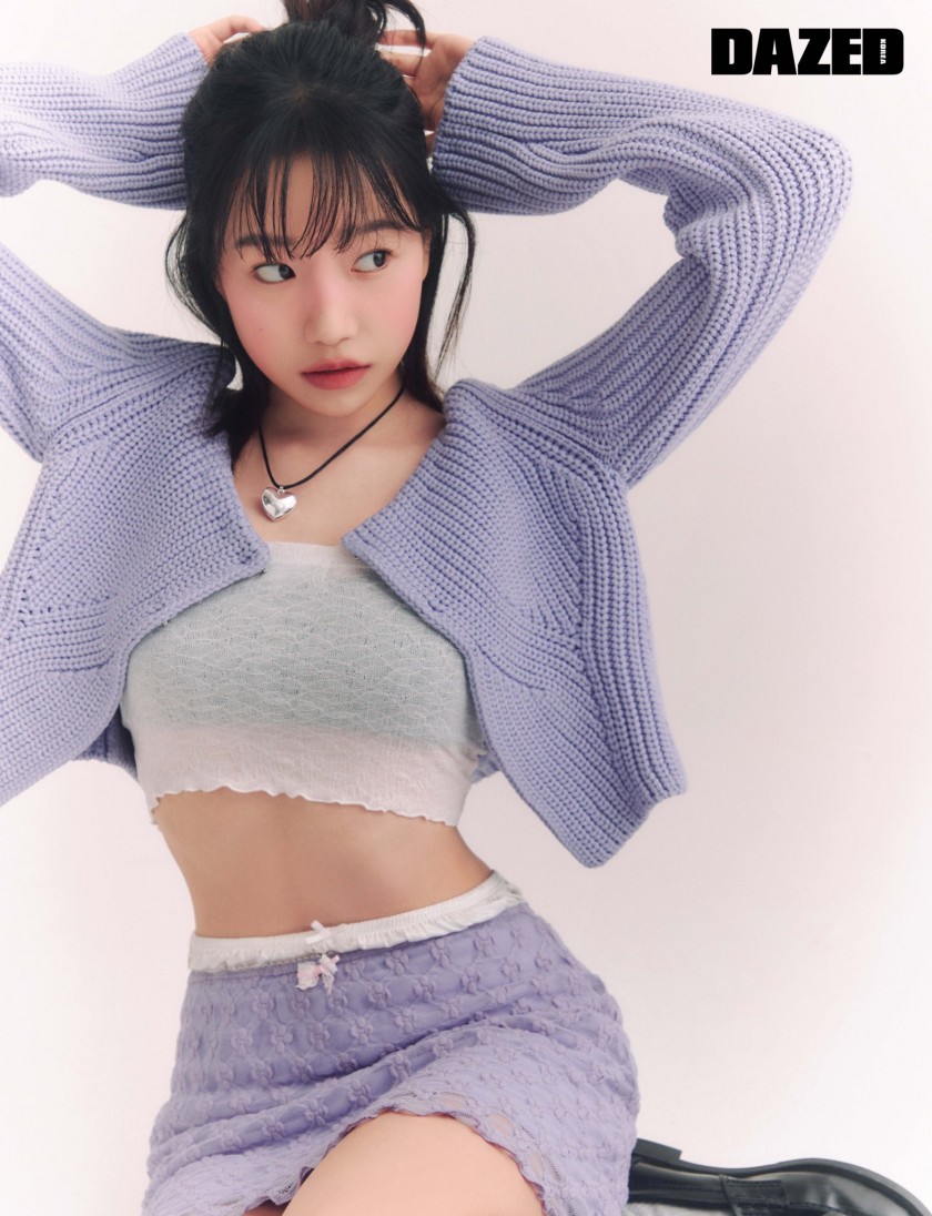 Guitar YU RI's Dazed pictorial