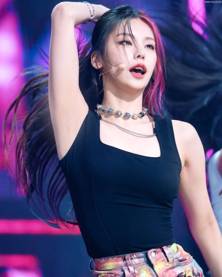 ITZY's Hwang Yeji