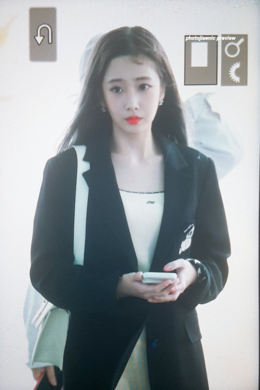 Ji-Ae at the airport to Japan