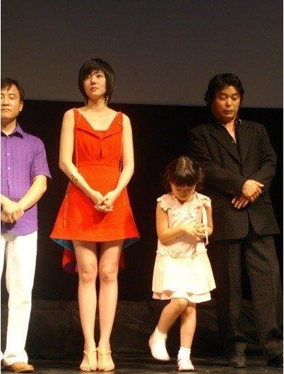 Surprisingly tall actress jpg