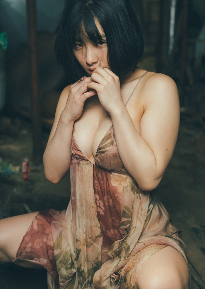 Gravia Idol Takasago Midori Photo Weekly Playboy September 2023 Issue