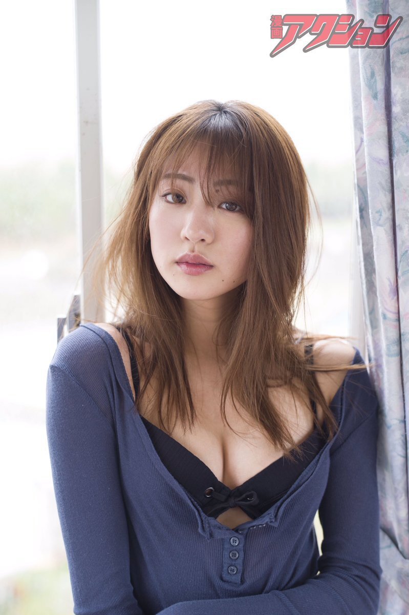 Model and actress Yumi Shida