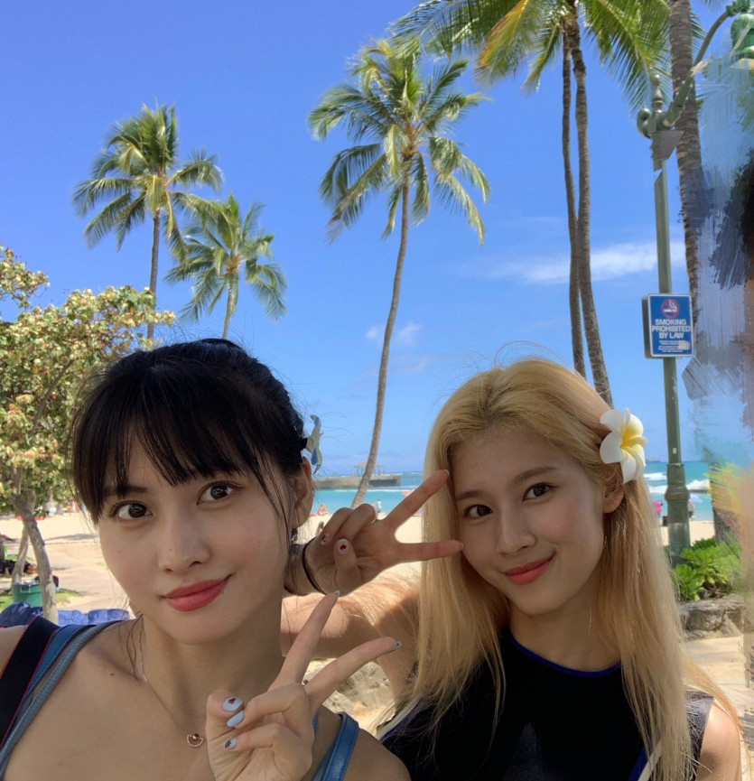 MOMO SANA, Hawaii