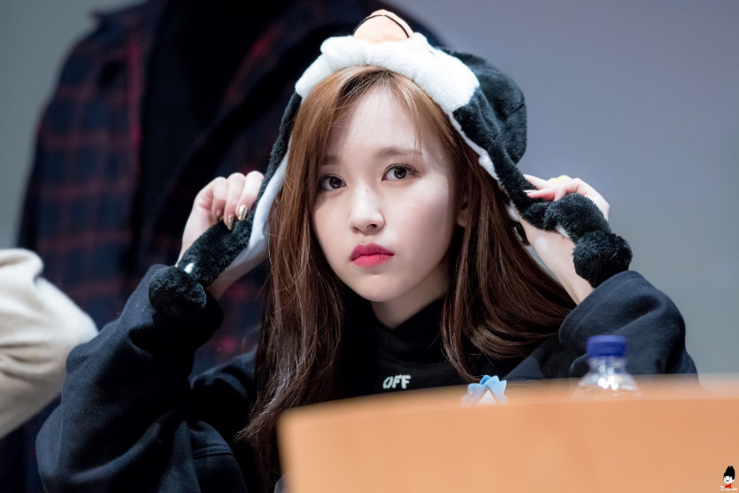 TWICE MINA