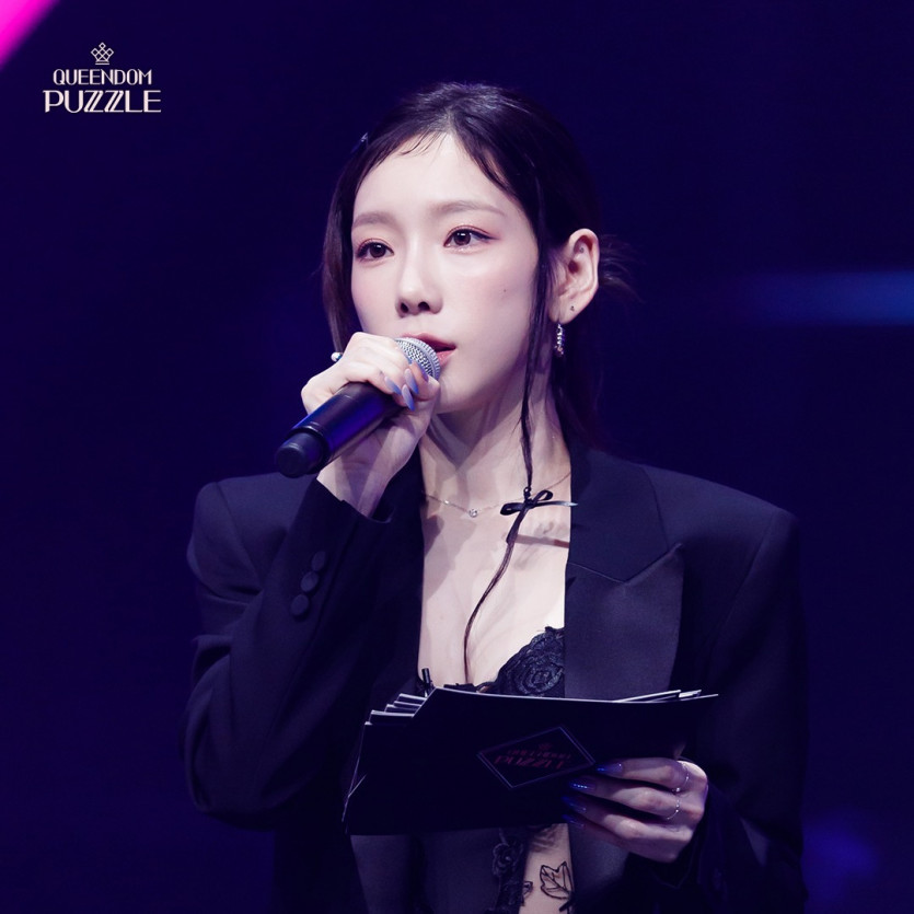 4th Queen Dum Puzzle MC Taeyeon black lingerie look sexy level