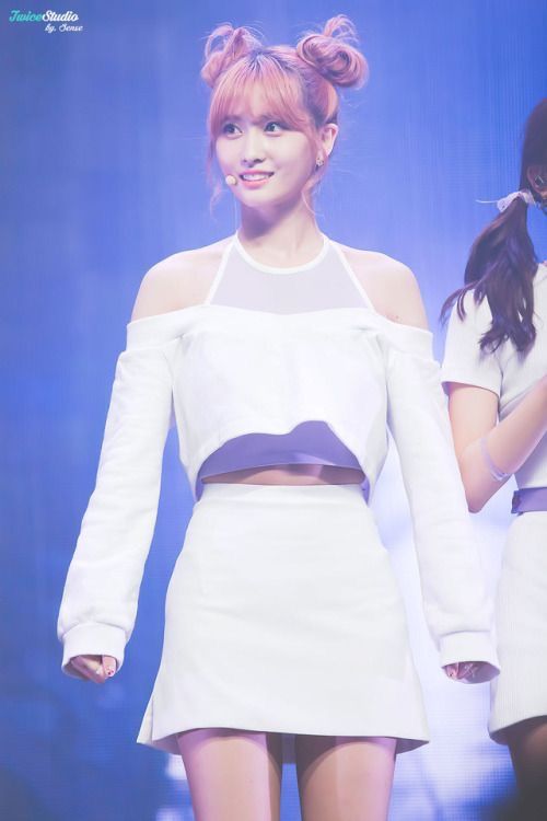 TWICE's MOMO