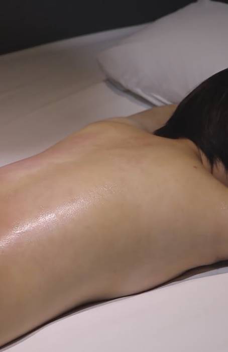 a wife who receives an oil massage