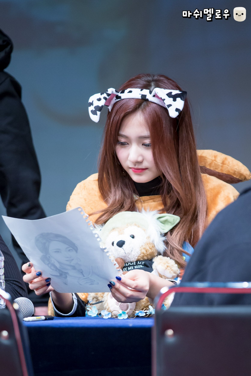 TZUYU of TWICE