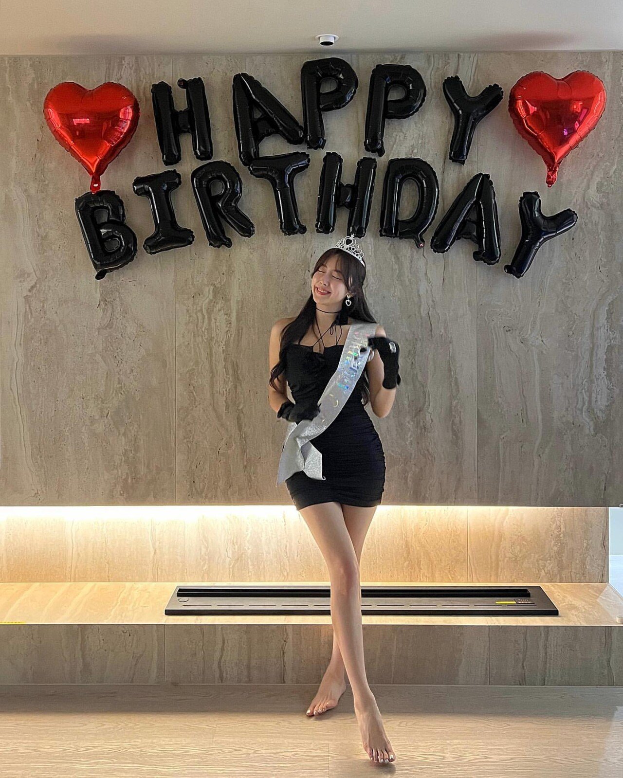 Birthday Party Black Dress Ahn Jihyun Cheerleader Insta