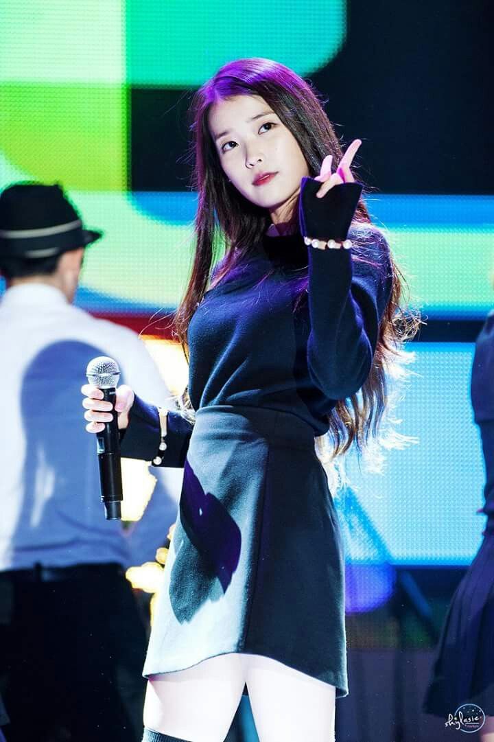 IU