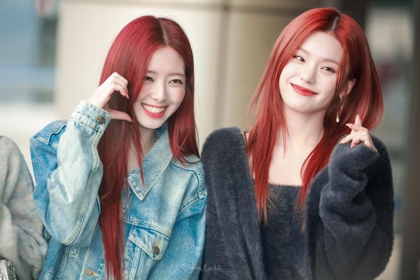 YUNA, YEJI, ITZY