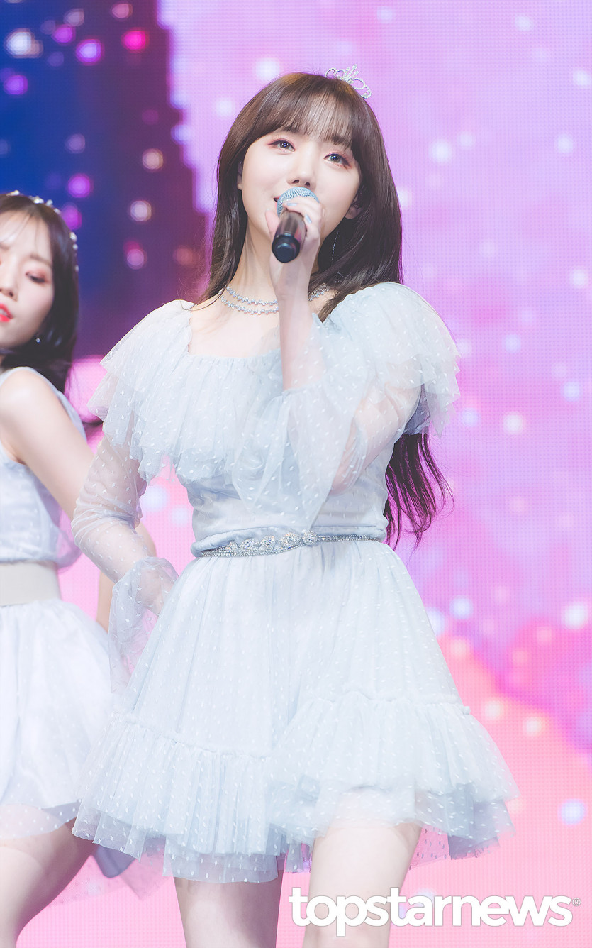 LOVELYZ's TOP STAR NEWS youngest line