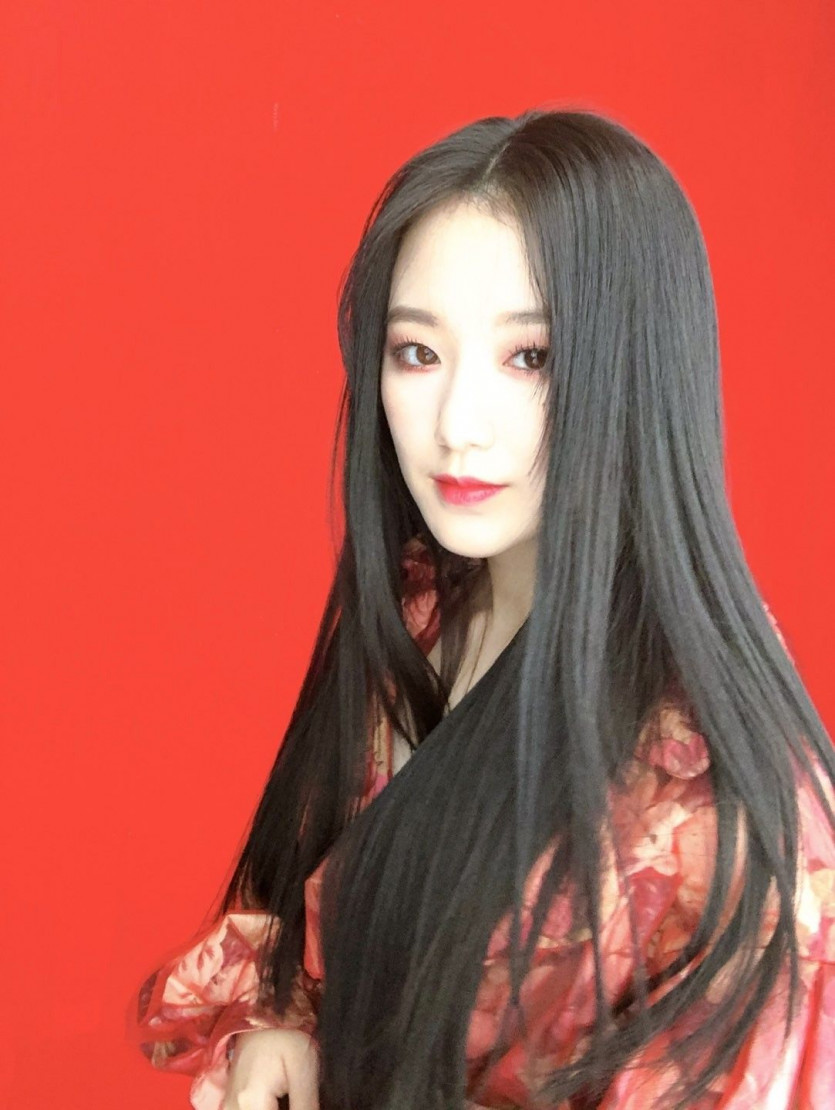 Shuhua from (G)I-DLE