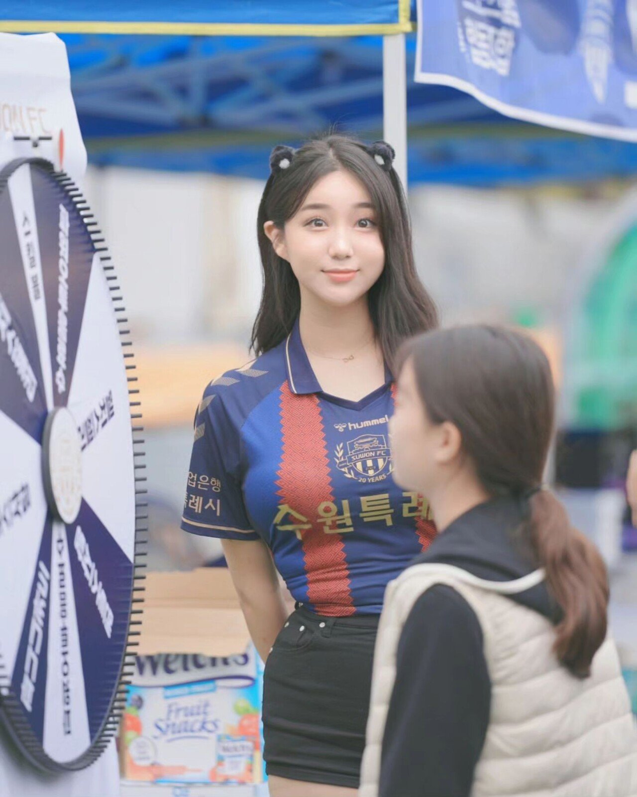 (SOUND)Kim Hyunyoung, cheerleader of Suwon Special City, wearing a teddy bear headband