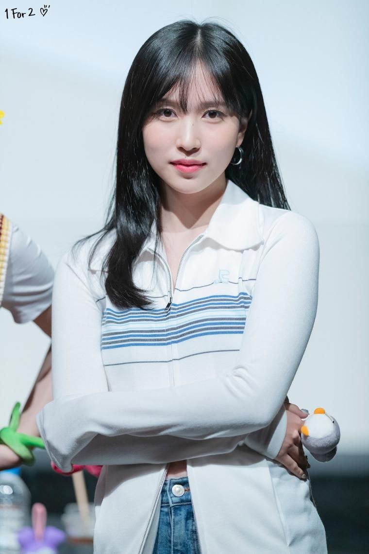 TWICE MINA