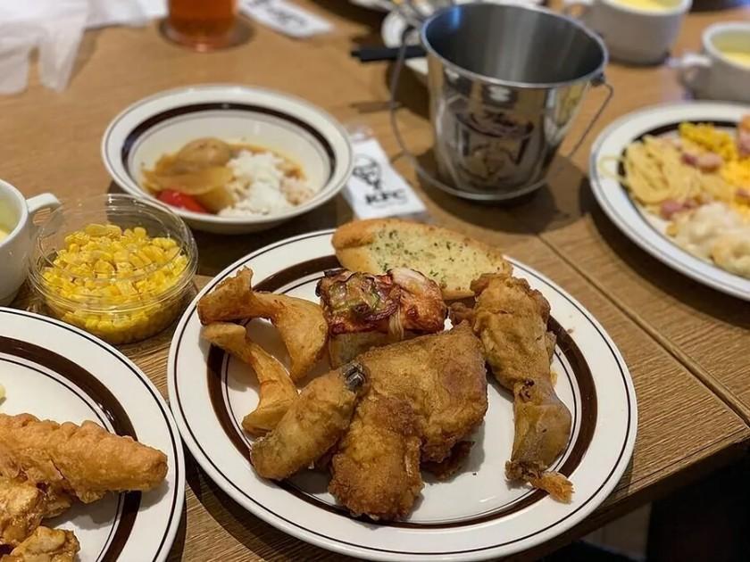 Review of KFC Buffet in Japan for 20,000~30,000 won