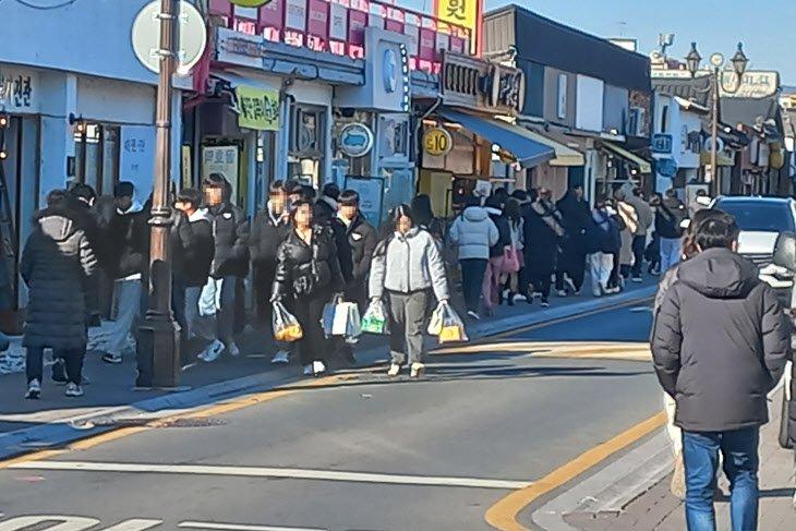 Recovering Daily Routine During Gyeongju Earthquake