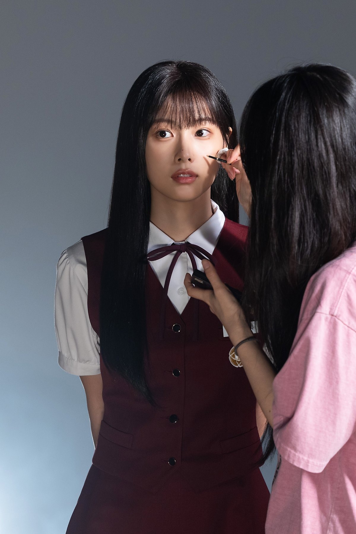 Behind-the-scenes photo of the poster of Buyeo Sopimarso from Boys' Generation