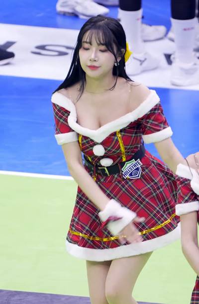 (SOUND)Sexy Santa, breastbone, cheerleader Lee Joo-eun