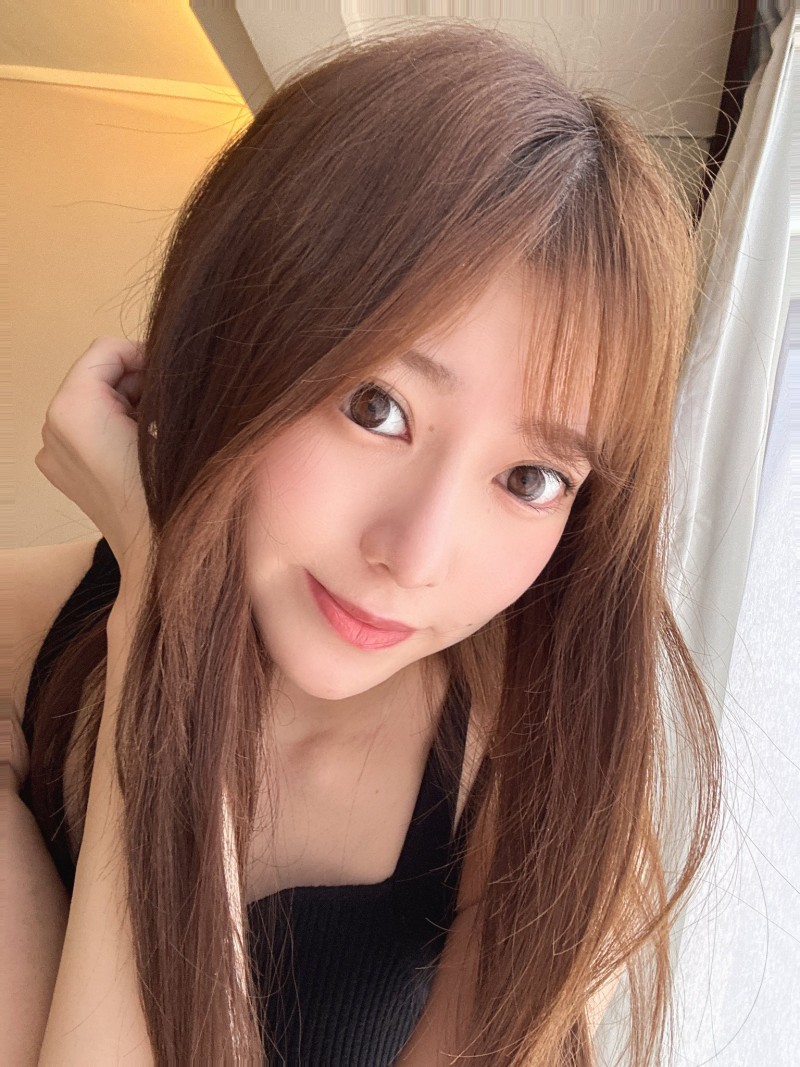 Actor Kaede Huah of AV