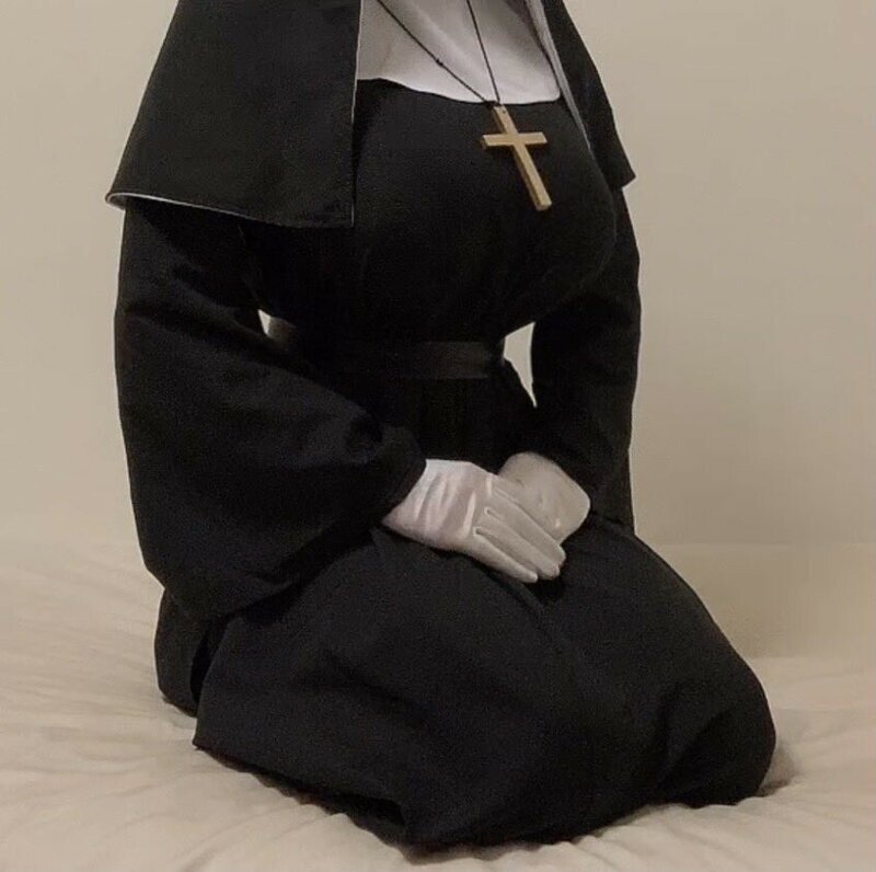 an unexposed pious nun