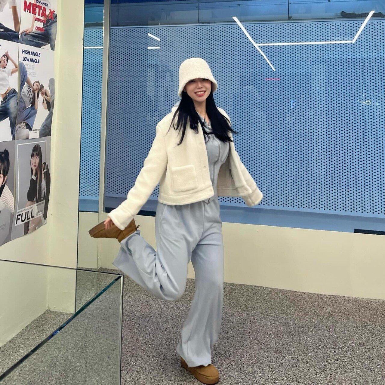 Cho Yeon-ju cheerleader yesterday Instagram jpg