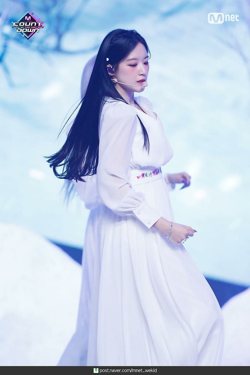 (G)I-DLE's Shuhua