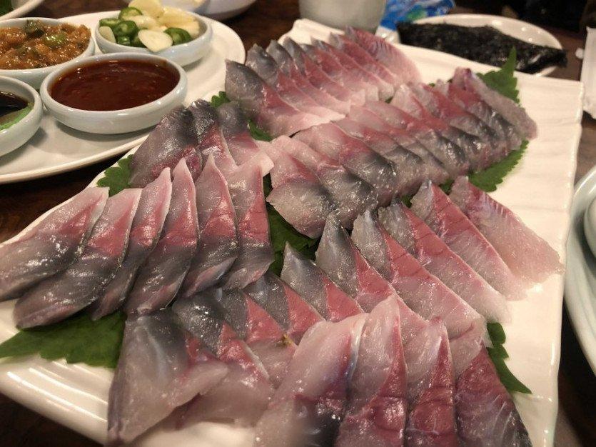 like-and-like sashimi