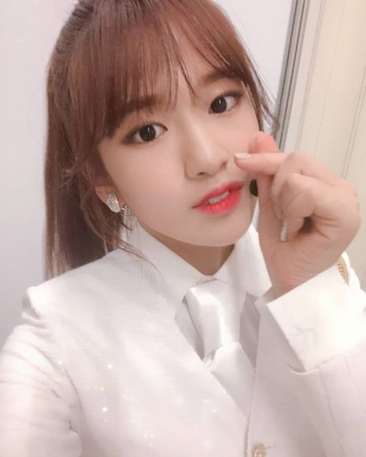 Look forward to Hong Kong, too. ‥ IZ*ONE Ahn Yujin