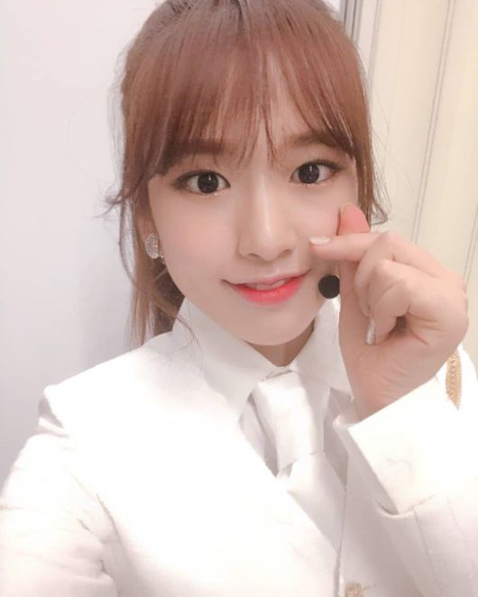 Look forward to Hong Kong, too. ‥ IZ*ONE Ahn Yujin